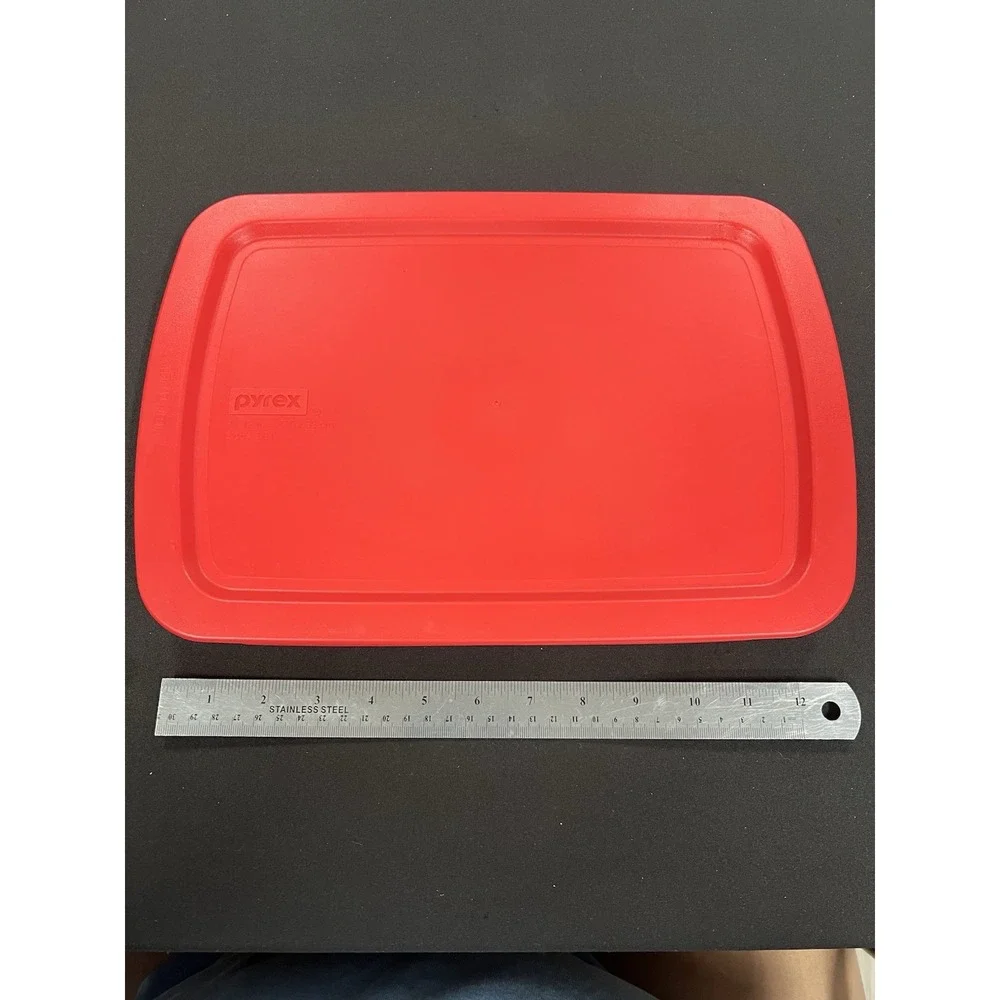Pyrex‎ 233-PC 3qt Red Food Storage Replacement Lid